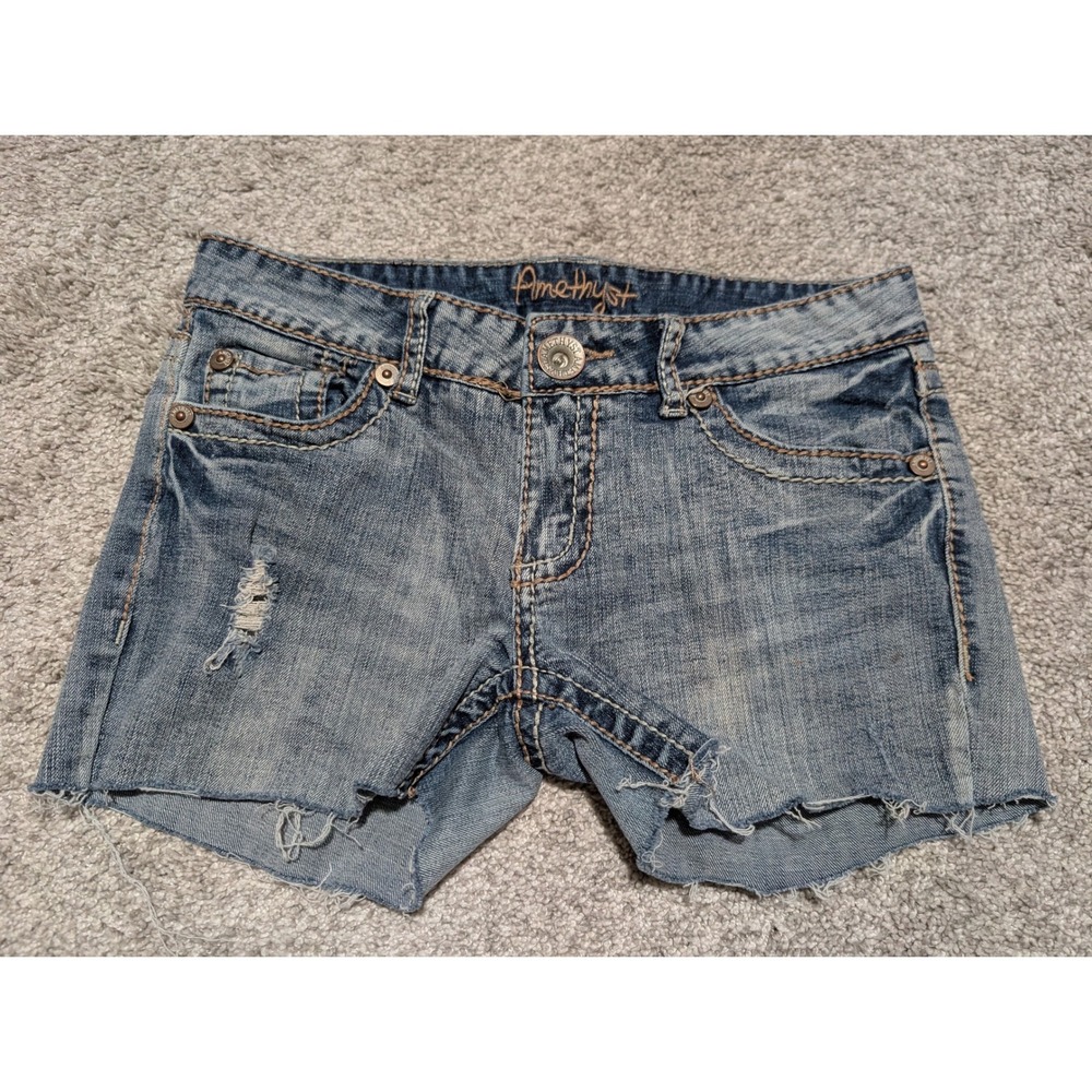 Amethyst Denim Shorts‎ Womens 7 28" Cut Off Distressed Low Rise Embroidered Y2K